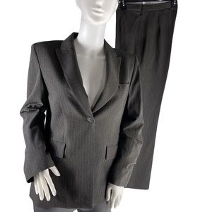Anne Klein Women’s Suit 2 Piece Size 6P